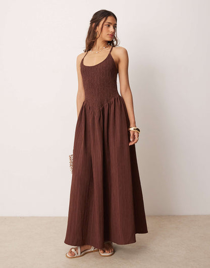 Scoop Neck Crinkle Maxi Dress With Cross Back