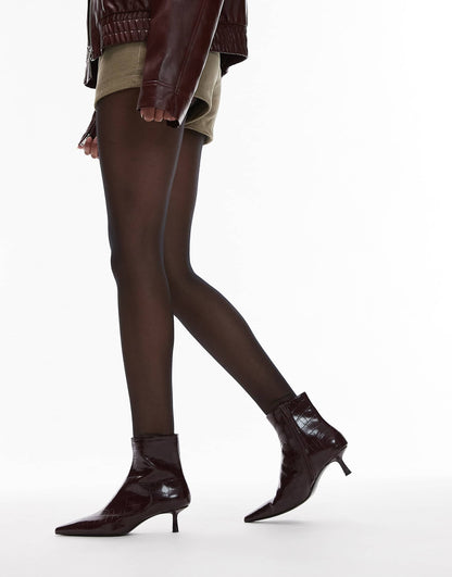 Low Heel Pointed Boot