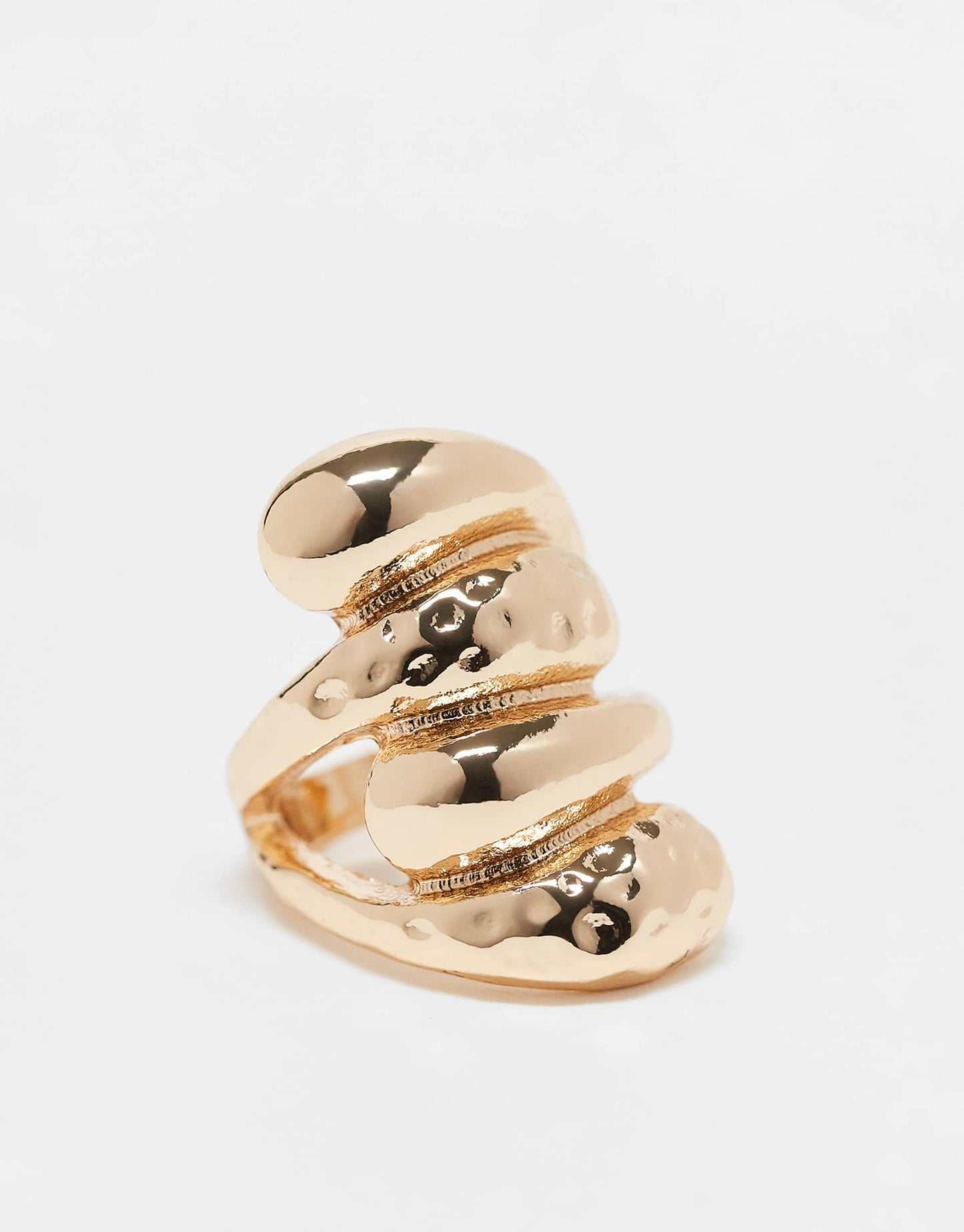 Ring With Oversized Wrap Around Bubble Design