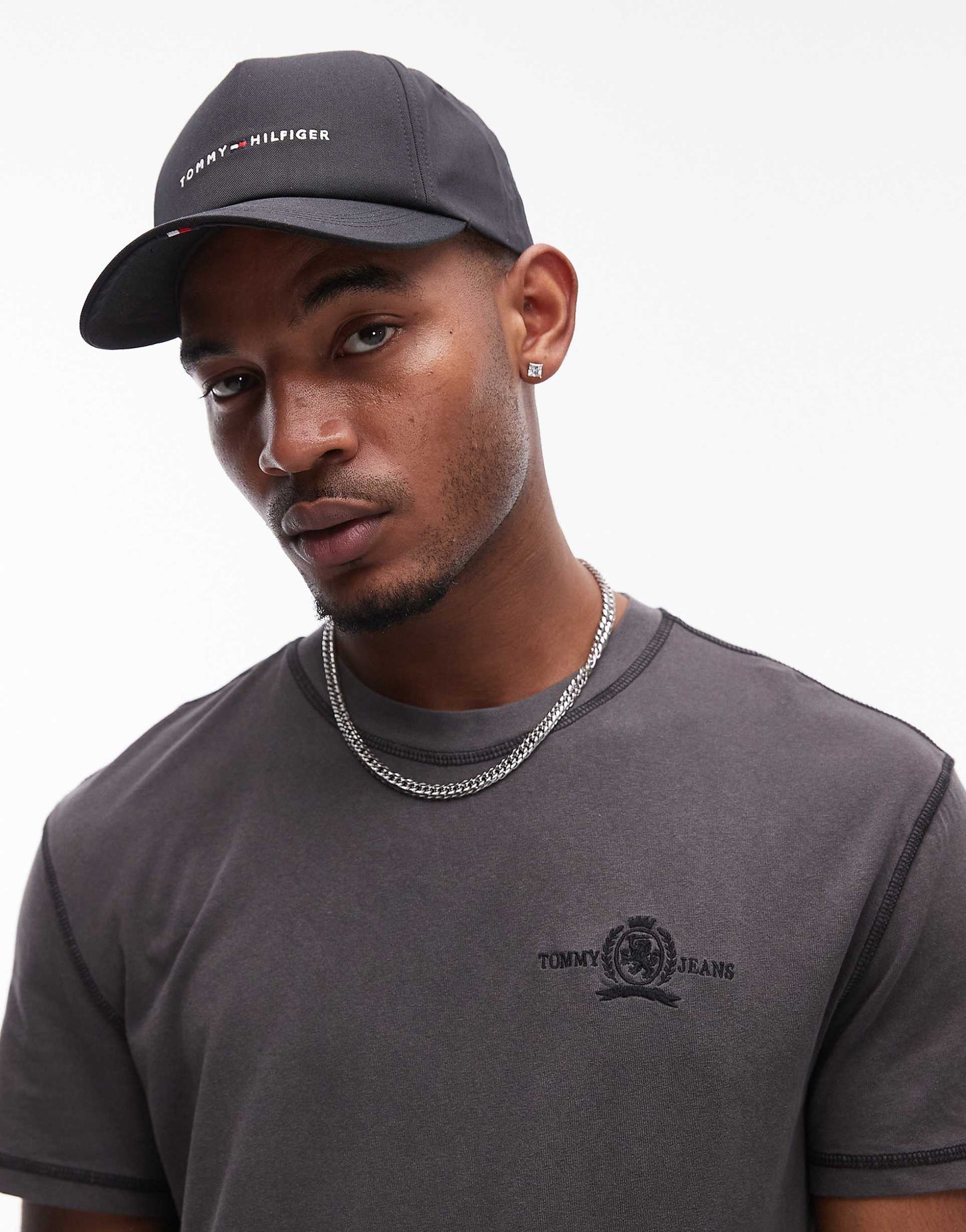 Linear Logo Cap