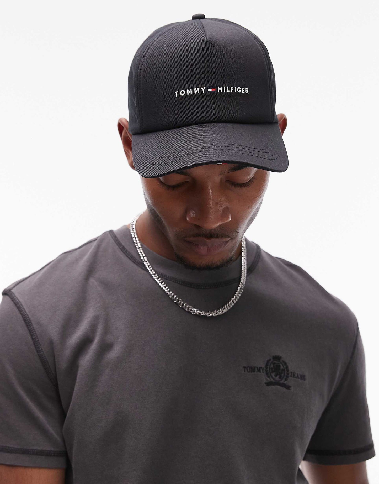 Linear Logo Cap