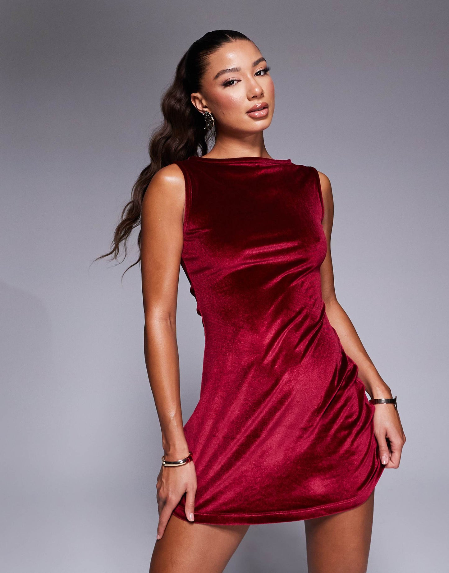 Slash Neck Mini Sleeveless Velvet Dress