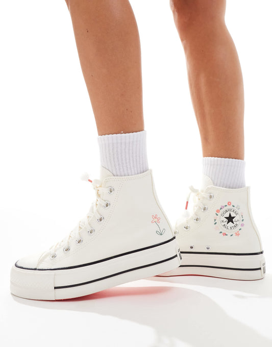 Chuck Taylor All Star Lift Hi Trainers