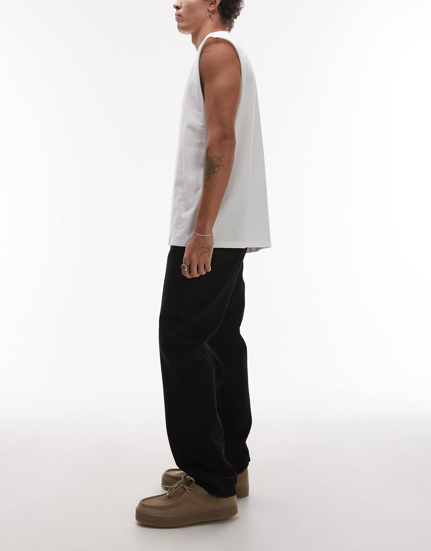Rigid Straight Jean