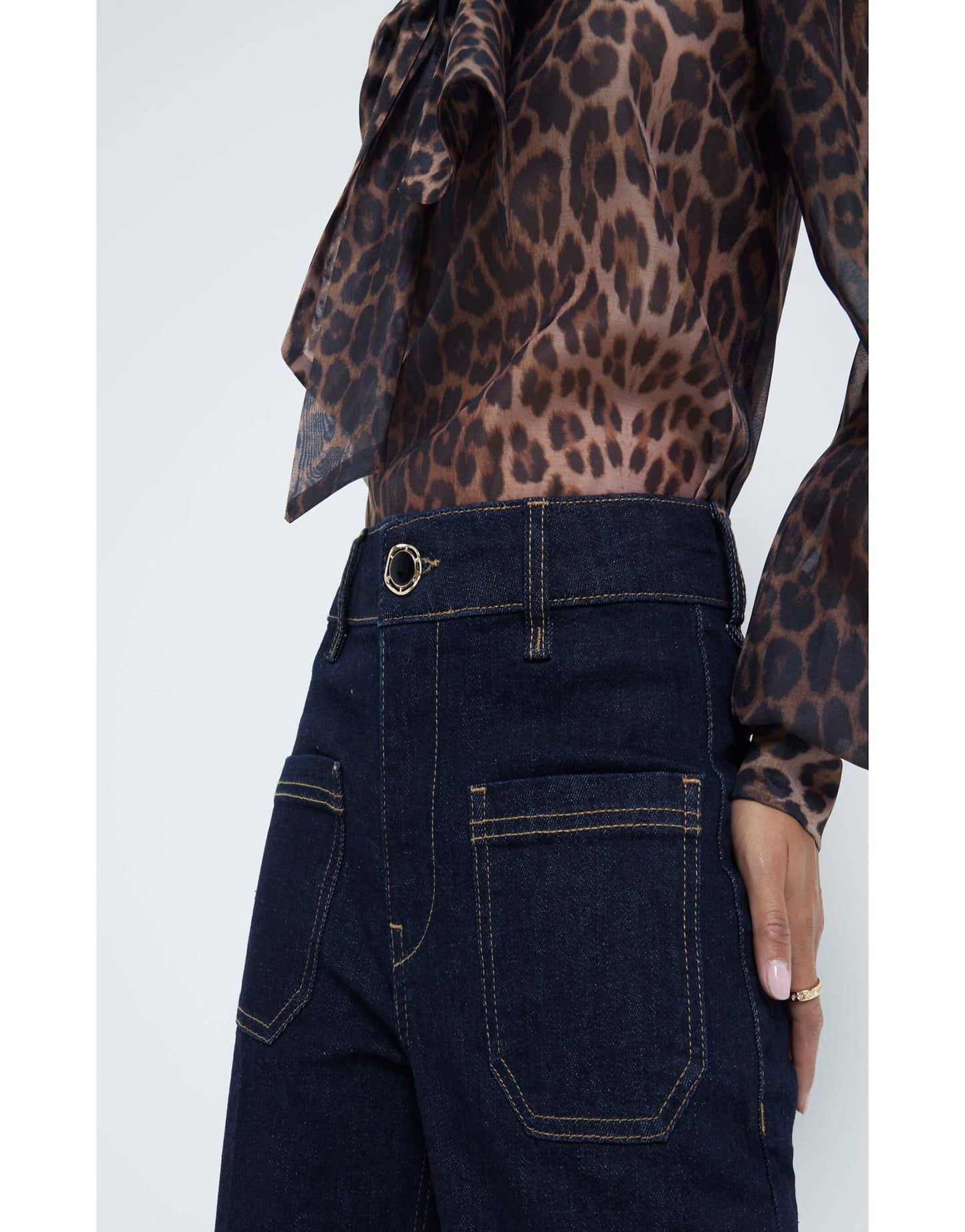Petite High Waist Wide Leg Pocket Jeans