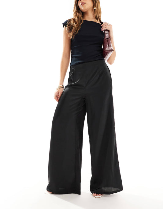 Wide Leg Trousers