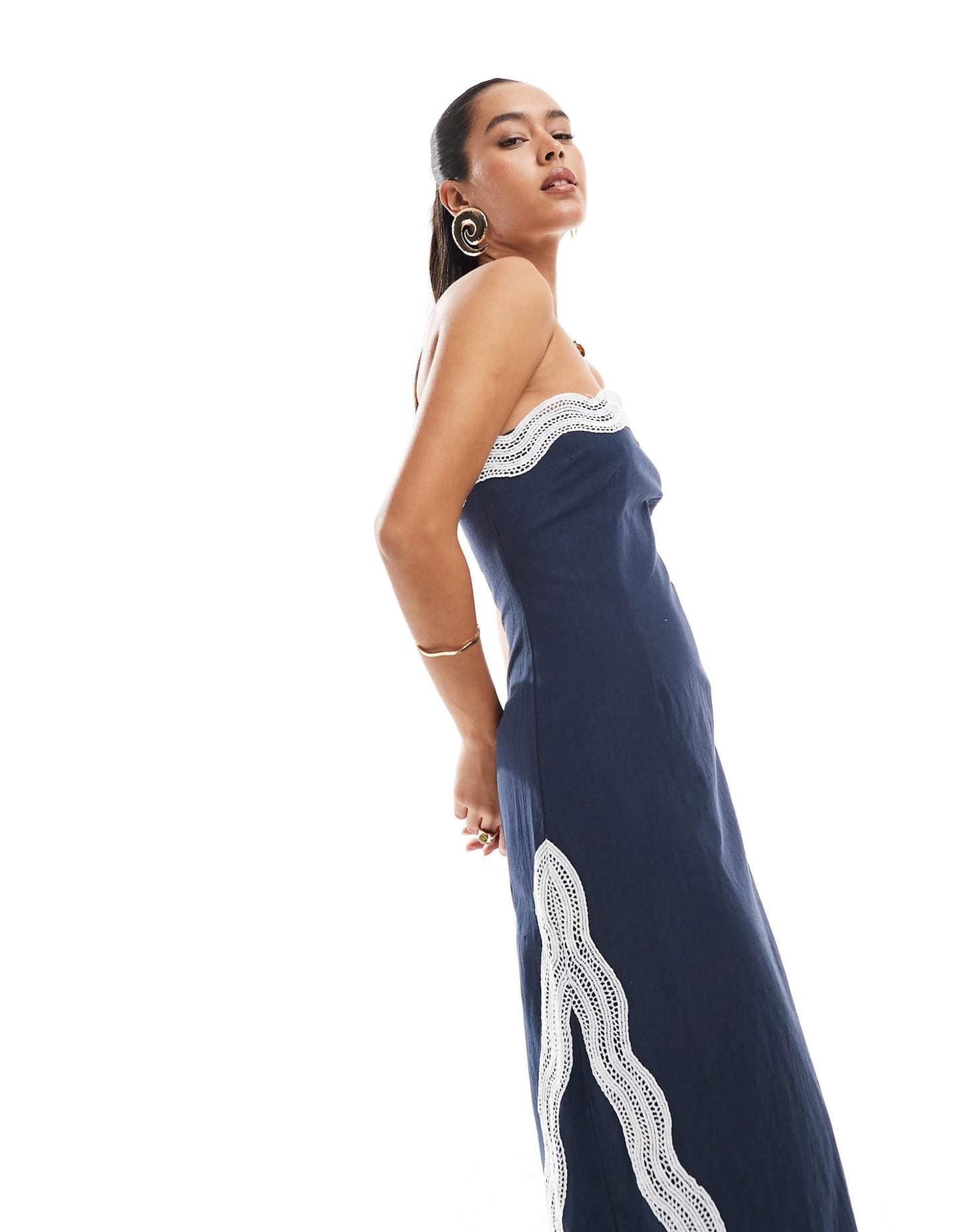 Linen Look Contrast Scallop Detail Bandeau Maxi Dress