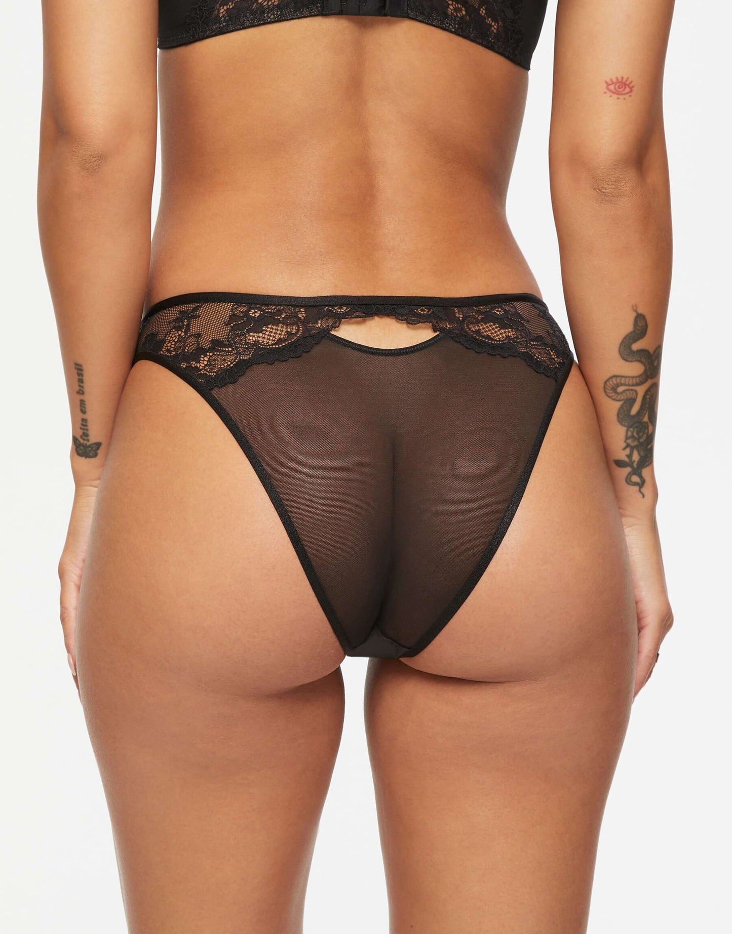 Caged Rosed Brazilian