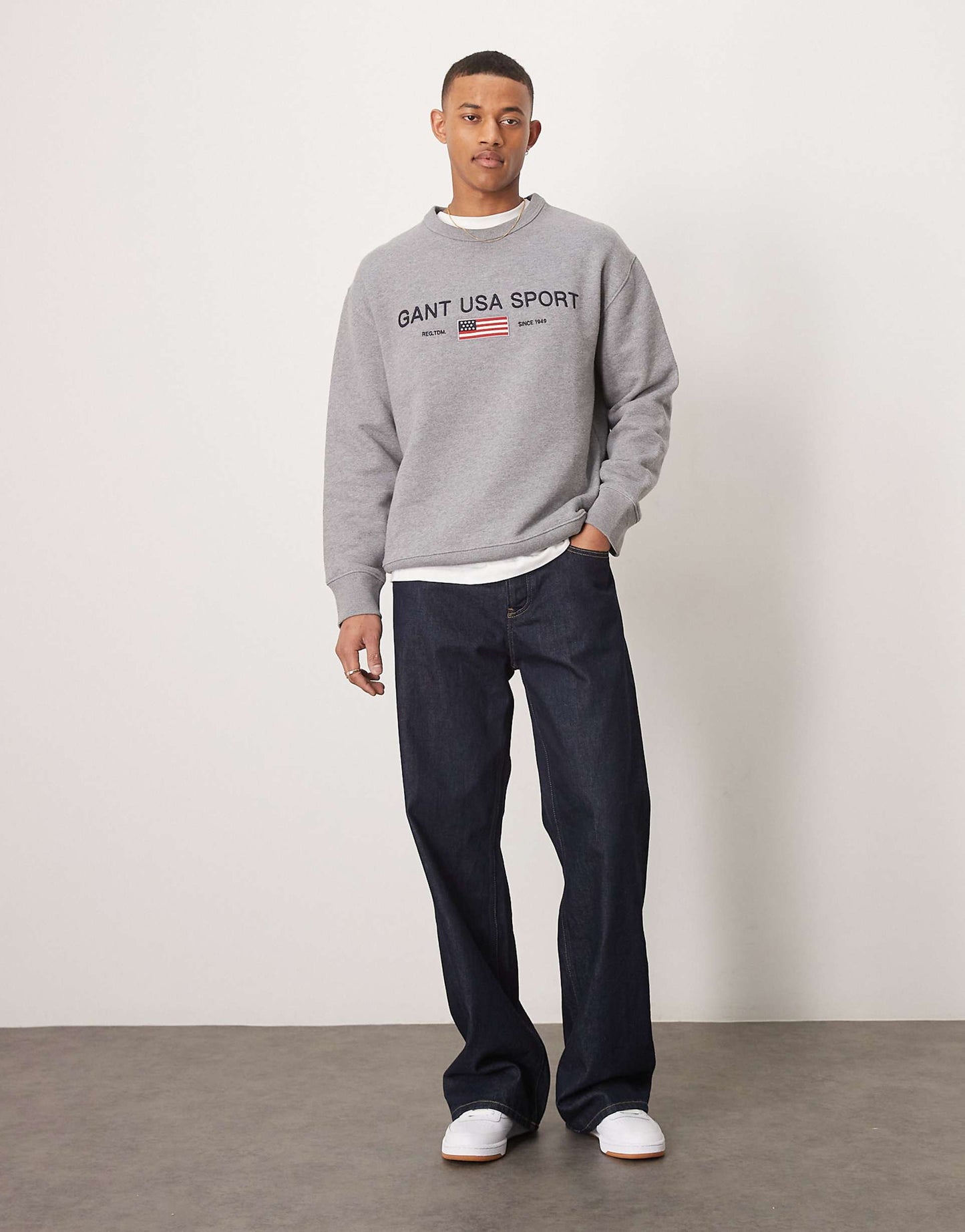 Usa Sport Embroid Logo Relaxed Fit Sweatshirt