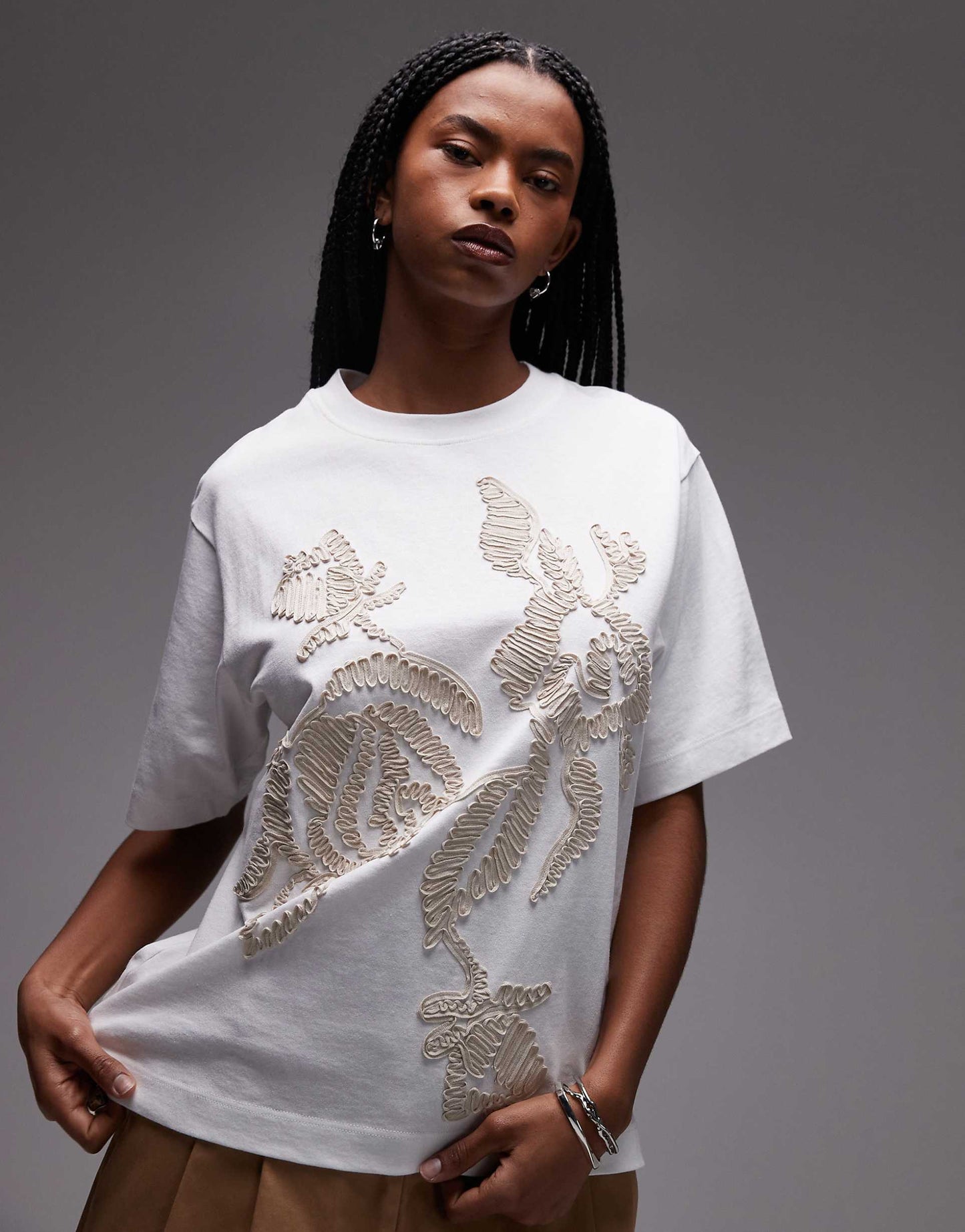 Embroidered Floral Raffia Oversized Tee