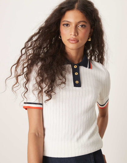 Ribbed Contrast Tipped Polo Top