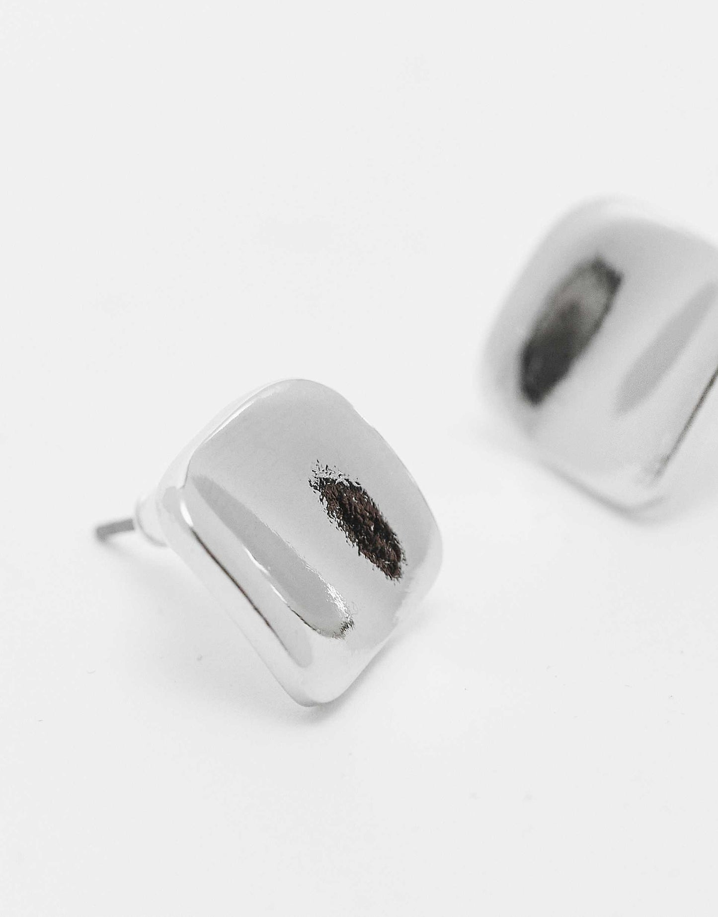 Unisex Molten Pendant Earrings