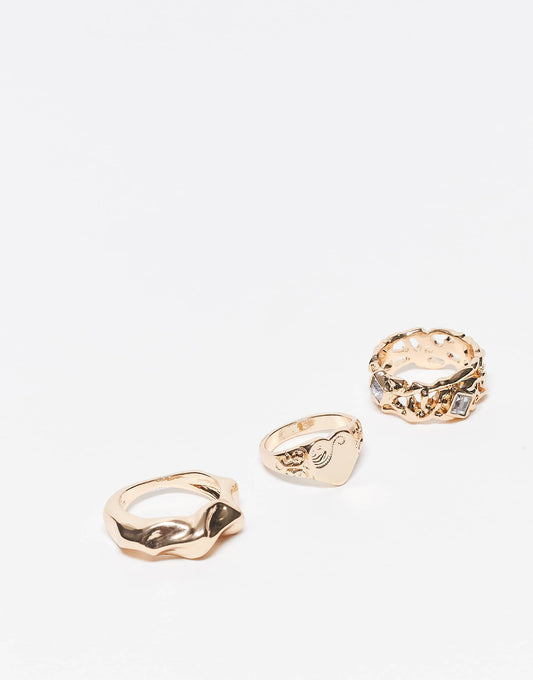 3 Pack Of Rings With Heart