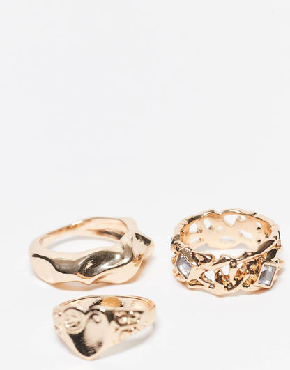 3 Pack Of Rings With Heart