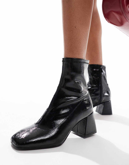 Heeled Boot