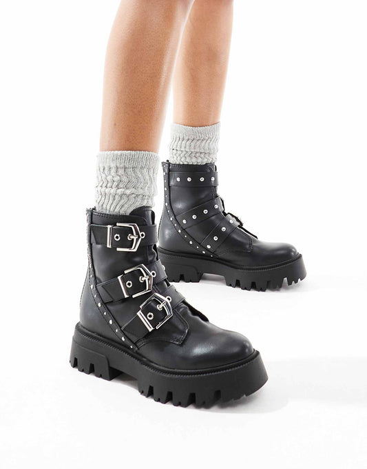 Buckle Detail Chunky Flat Boot