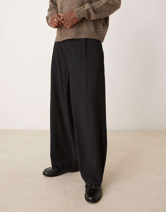 Smart Extreme Tapered Trousers With Front Pleats