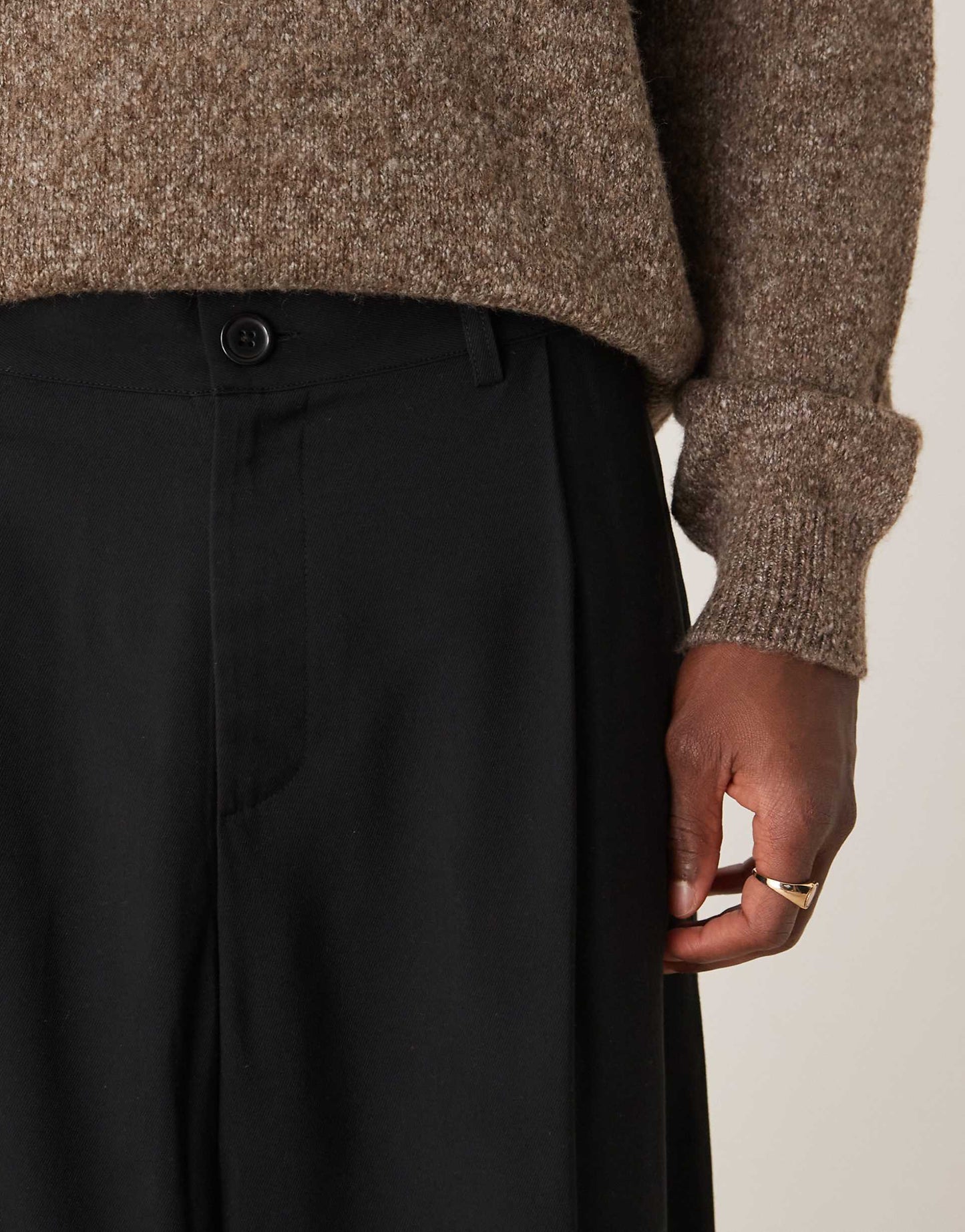 Smart Extreme Tapered Trousers With Front Pleats