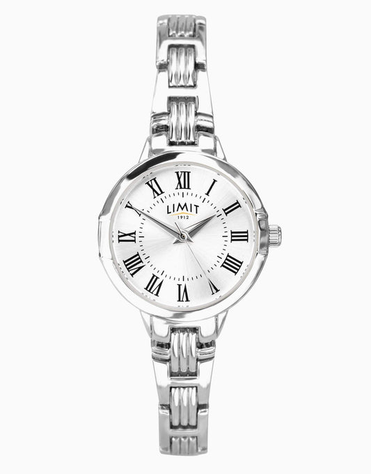 Classic 26Mm Womens Round Silver Analogue Watch