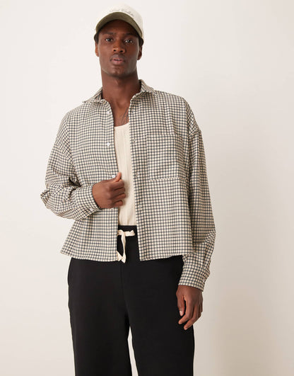 Volume Oversized Cropped Shirt