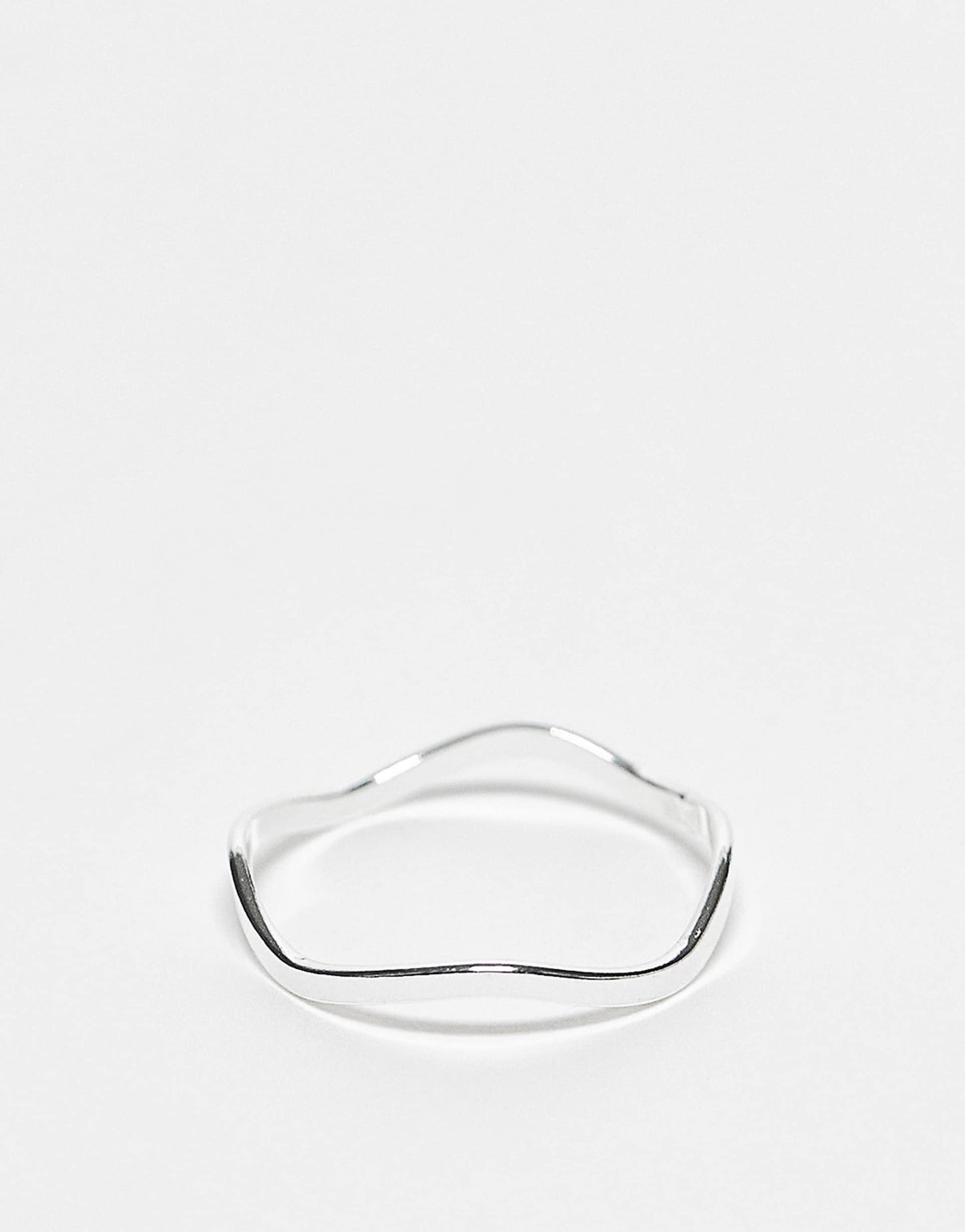 Curved Ring
