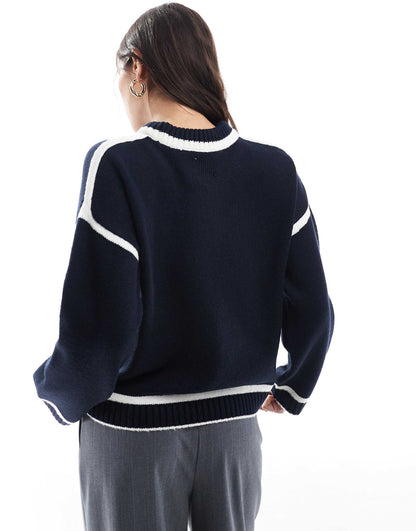 Knitted Jumper With Contrast Cream Seams Navy