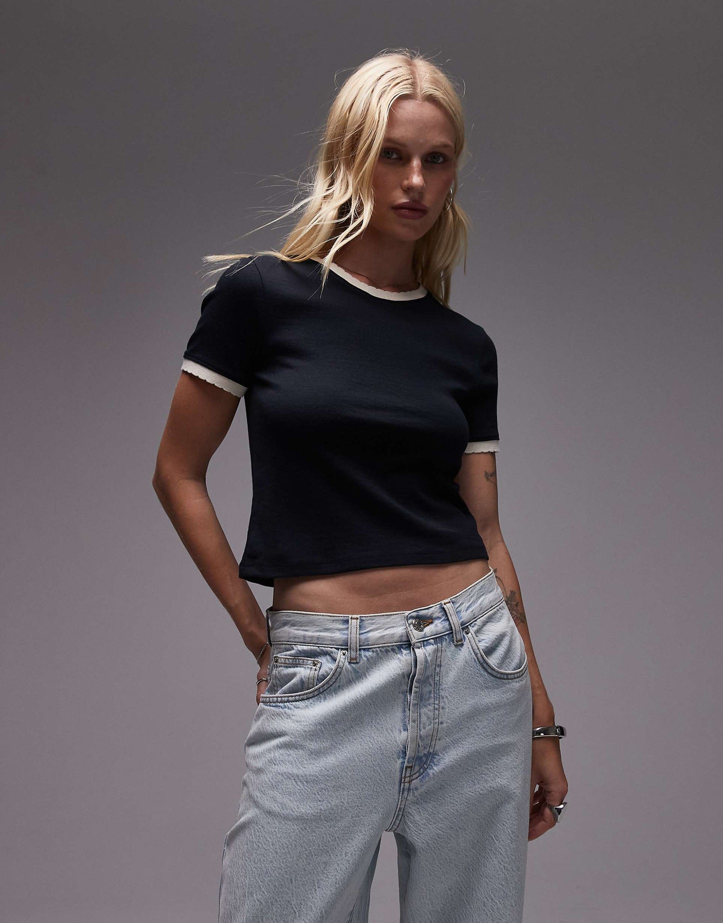 Contrast Frill Edge Everyday Tee