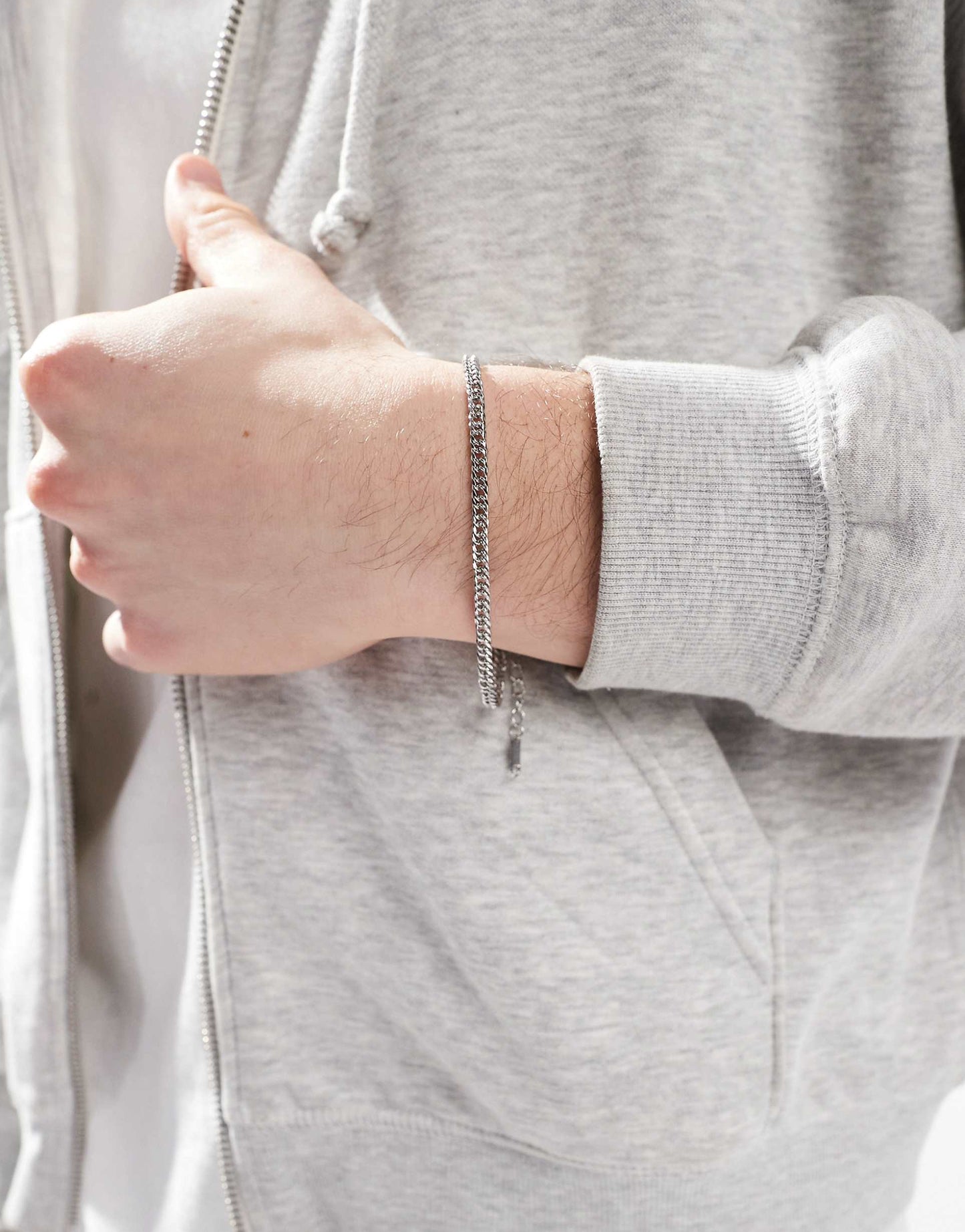 Intertwined Curb Chain Bracelet