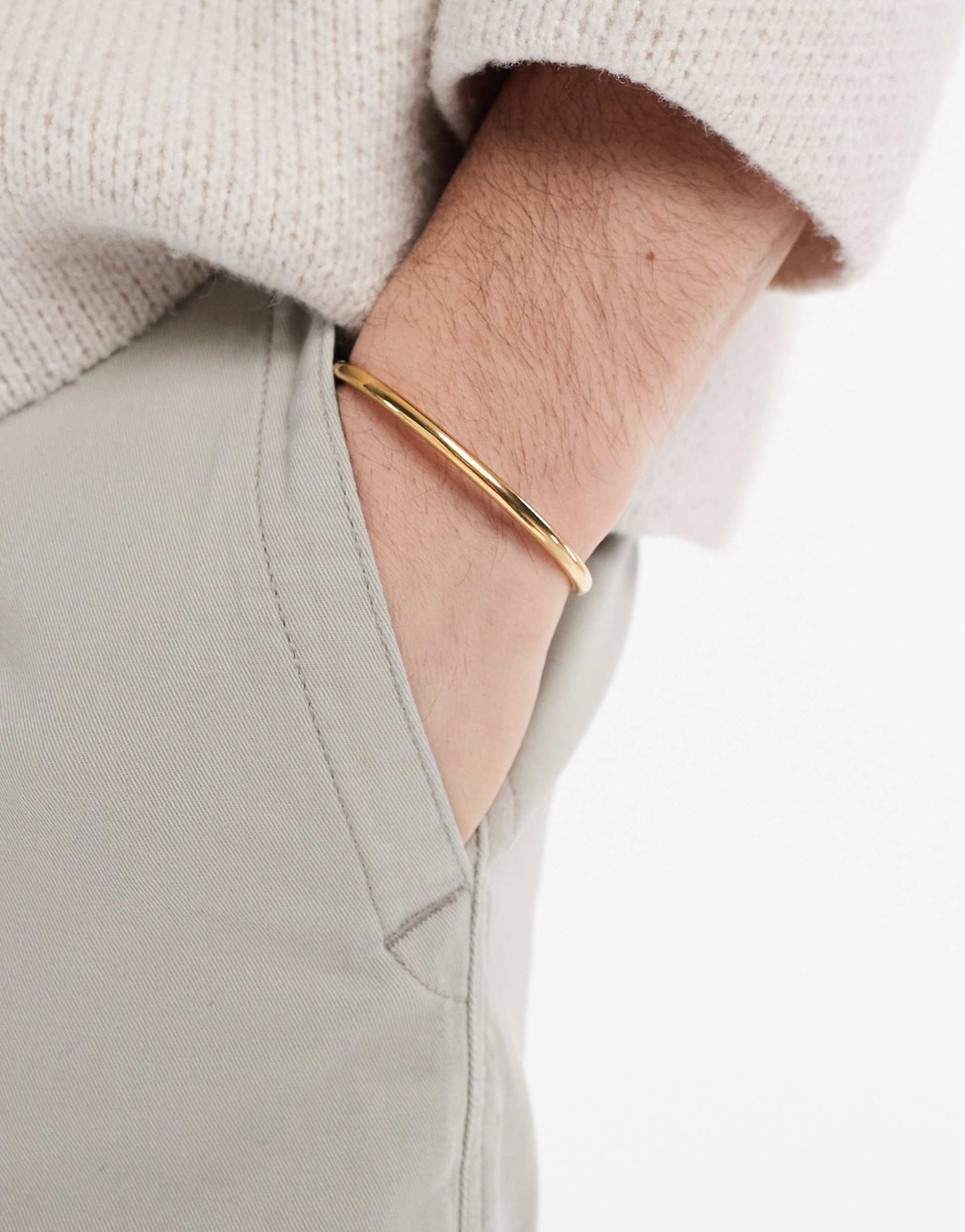 Minimal Rounded Bangle