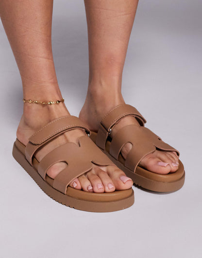 Missile Sandal With Straps
