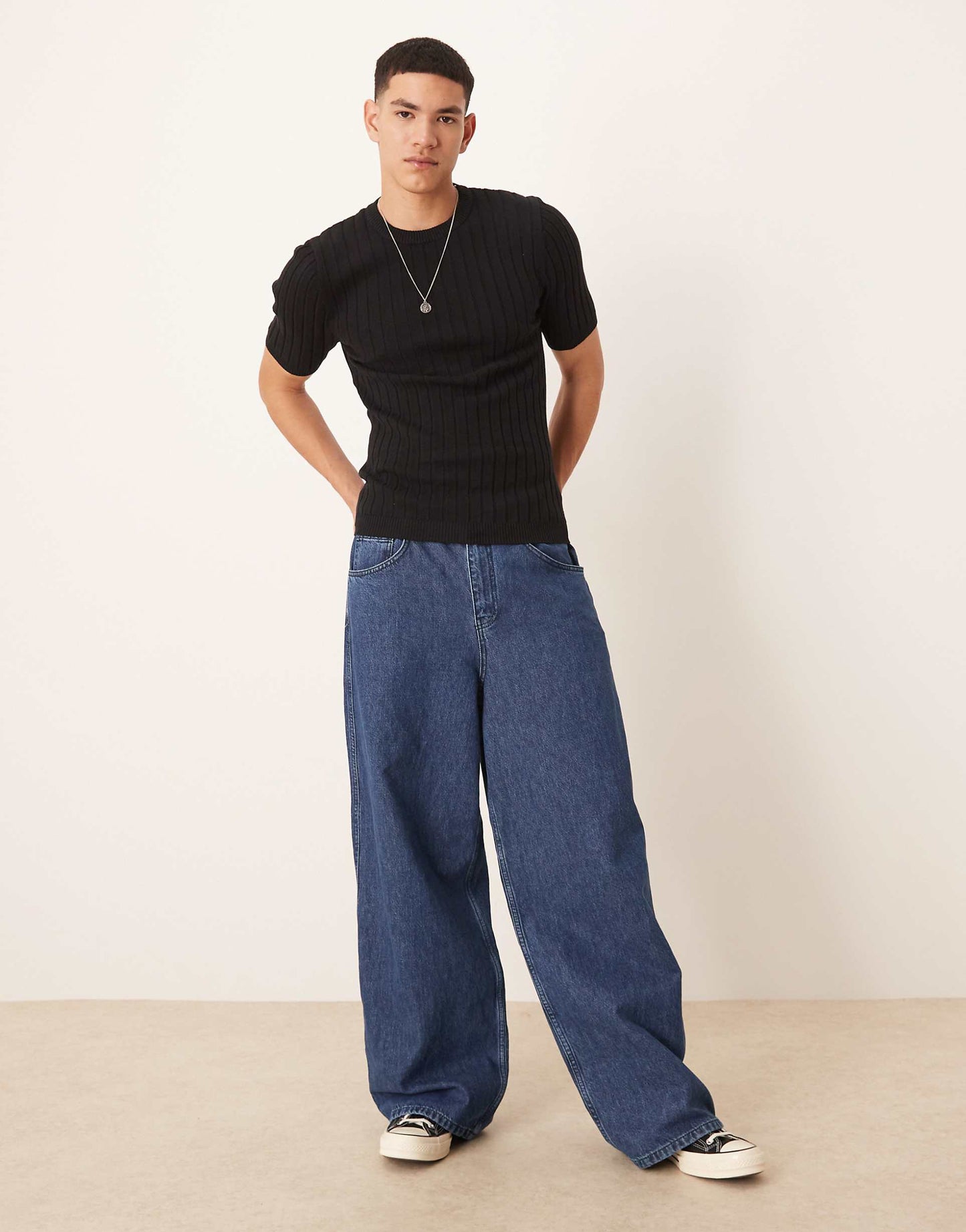 Muscle Fit Lightweight Knitted Rib T-Shirt