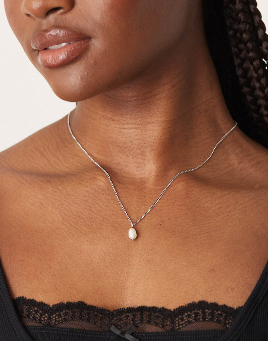 Stainless Steel Pearl Pendant Necklace