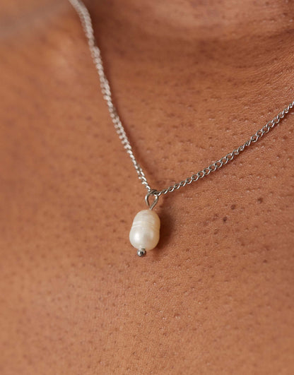 Stainless Steel Pearl Pendant Necklace