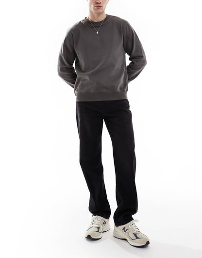 Straight Fit Jeans