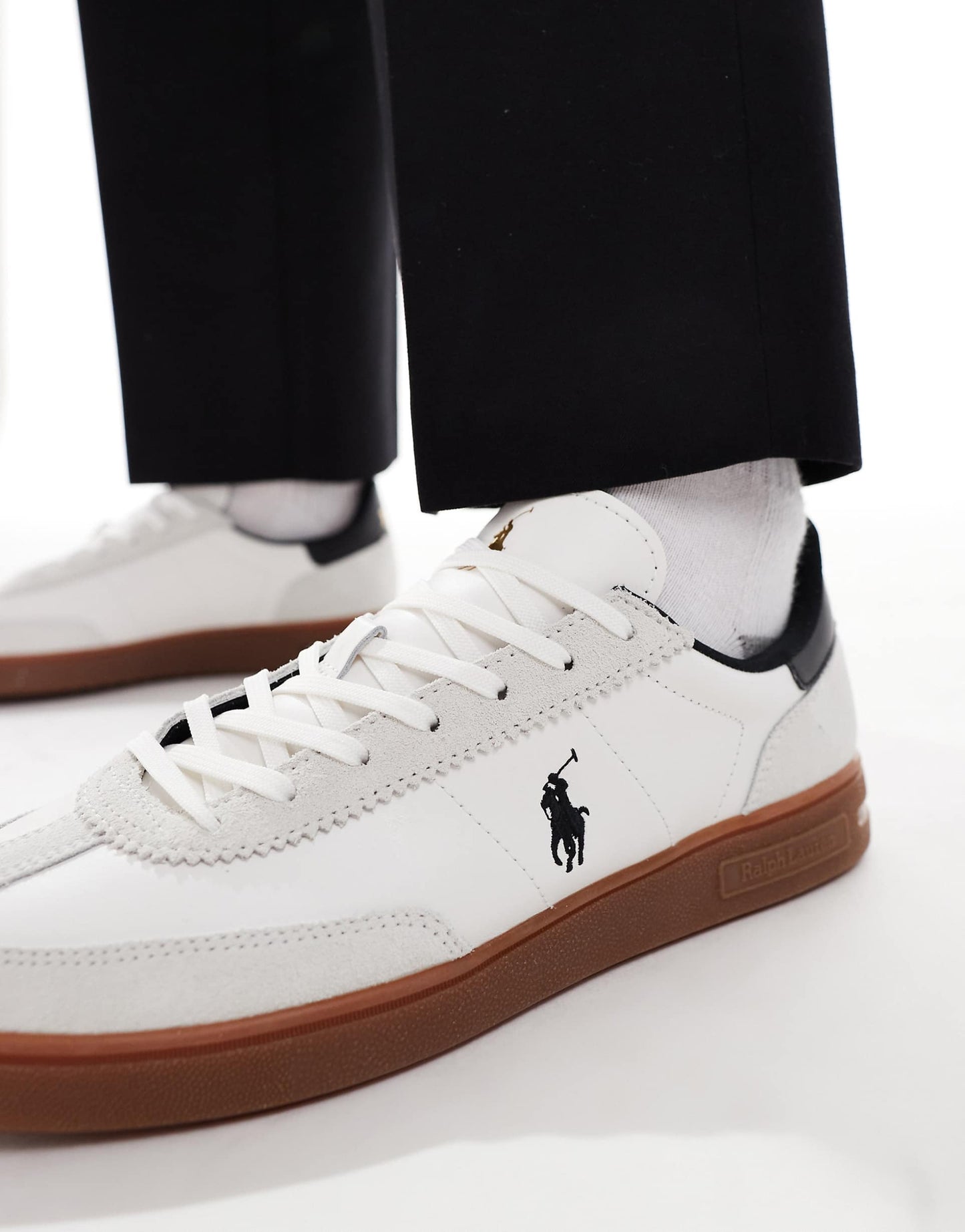 Bdford Dum Sole Trainer