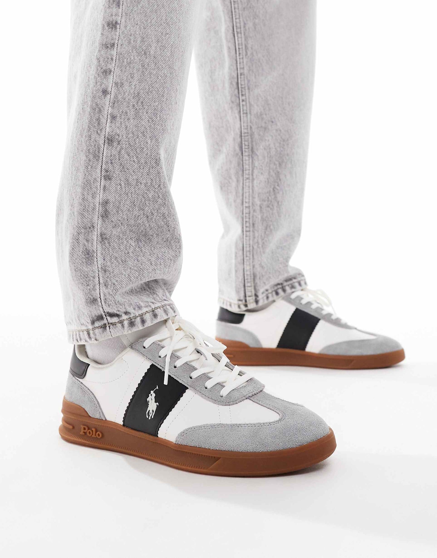 Heritage Aera Trainer