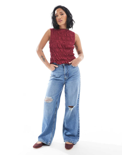 Petite Ripped Wide Leg Jean