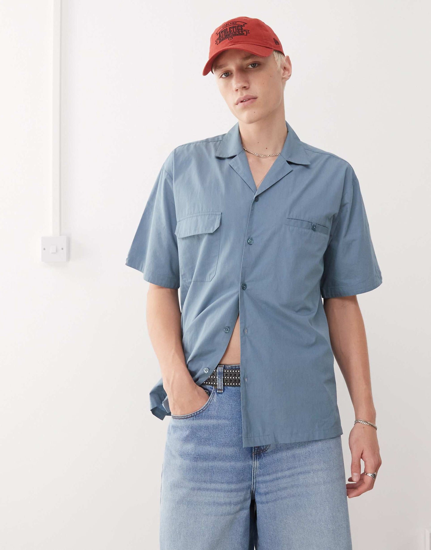 Boxy Short Sleeve Shirt With Back Embroidery Detail