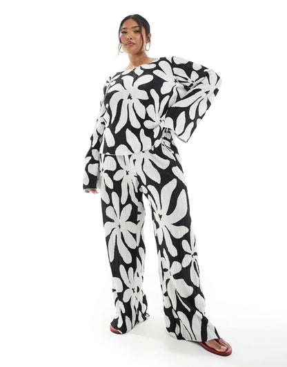 Curve High Waist Wide Leg Plisse Trouser