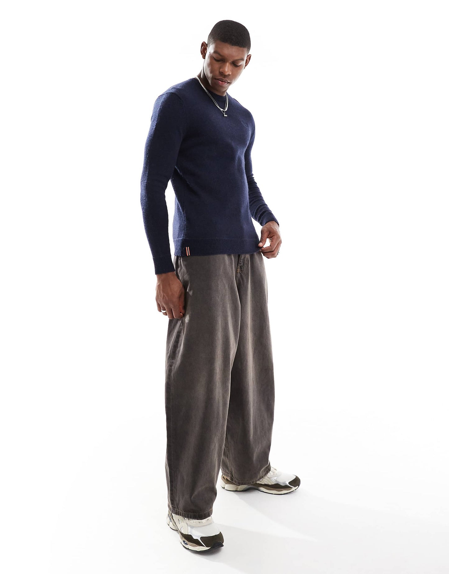 Essential Slim Fit Crew Jumper