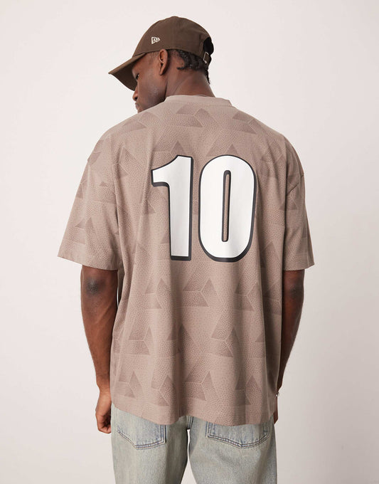 Oversized V-Neck T-Shirt With Sports Graphic