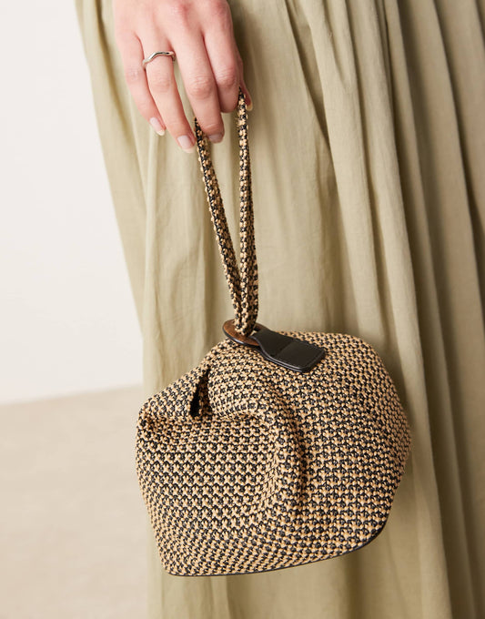 Straw Grab Cookie Clutch Bag