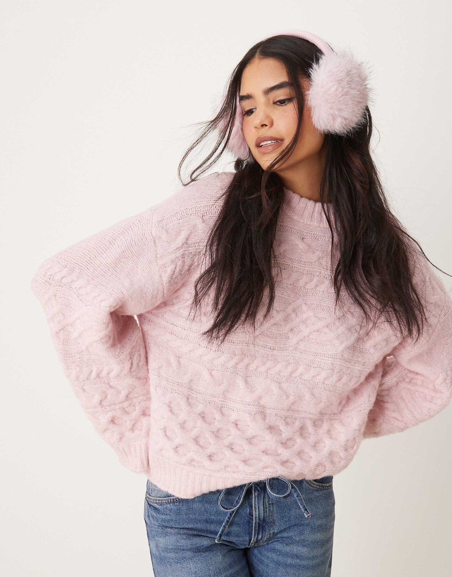 3D Cable Knit Jumper With Wide Cuff