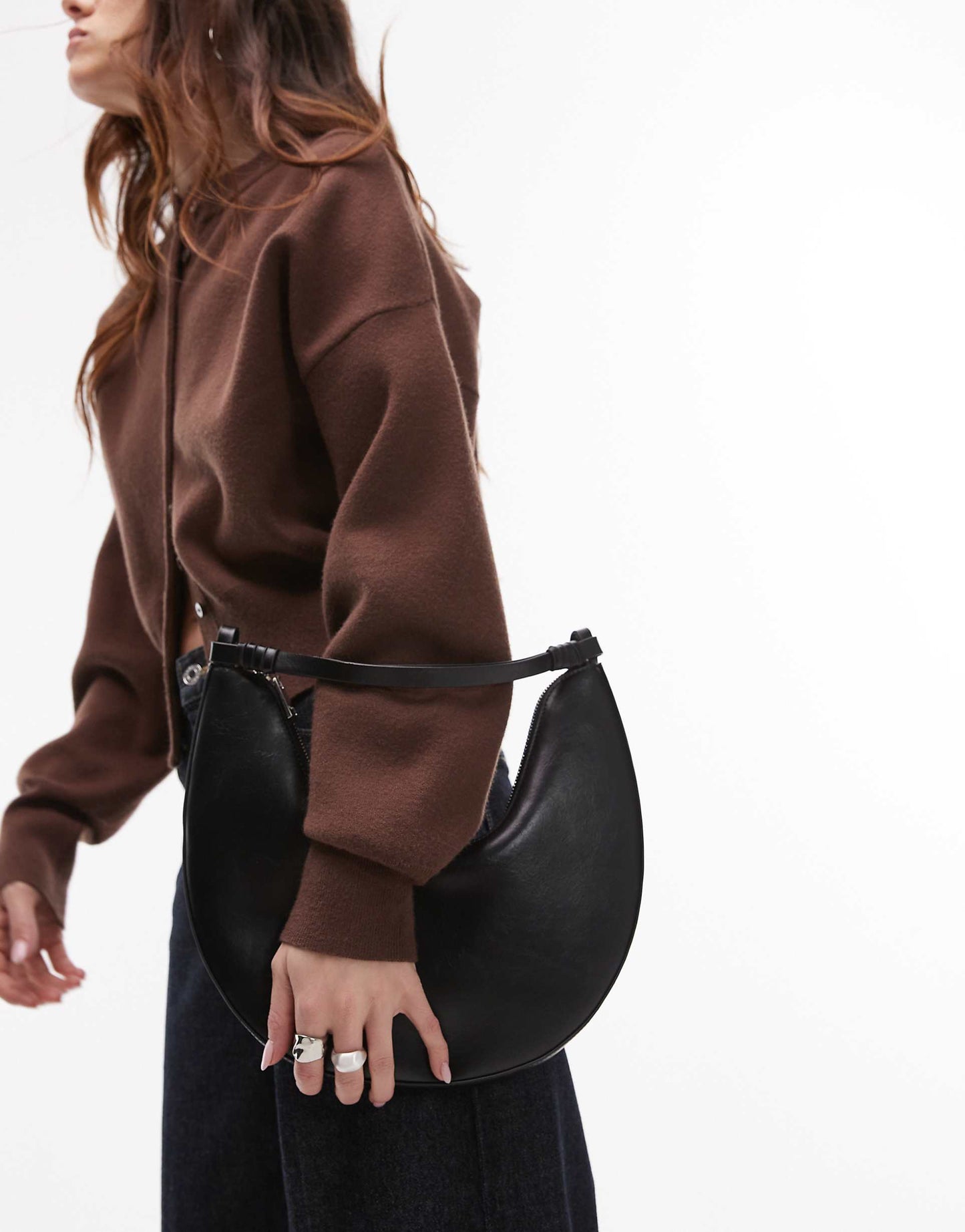 Sydney Scoop Shoulder Bag