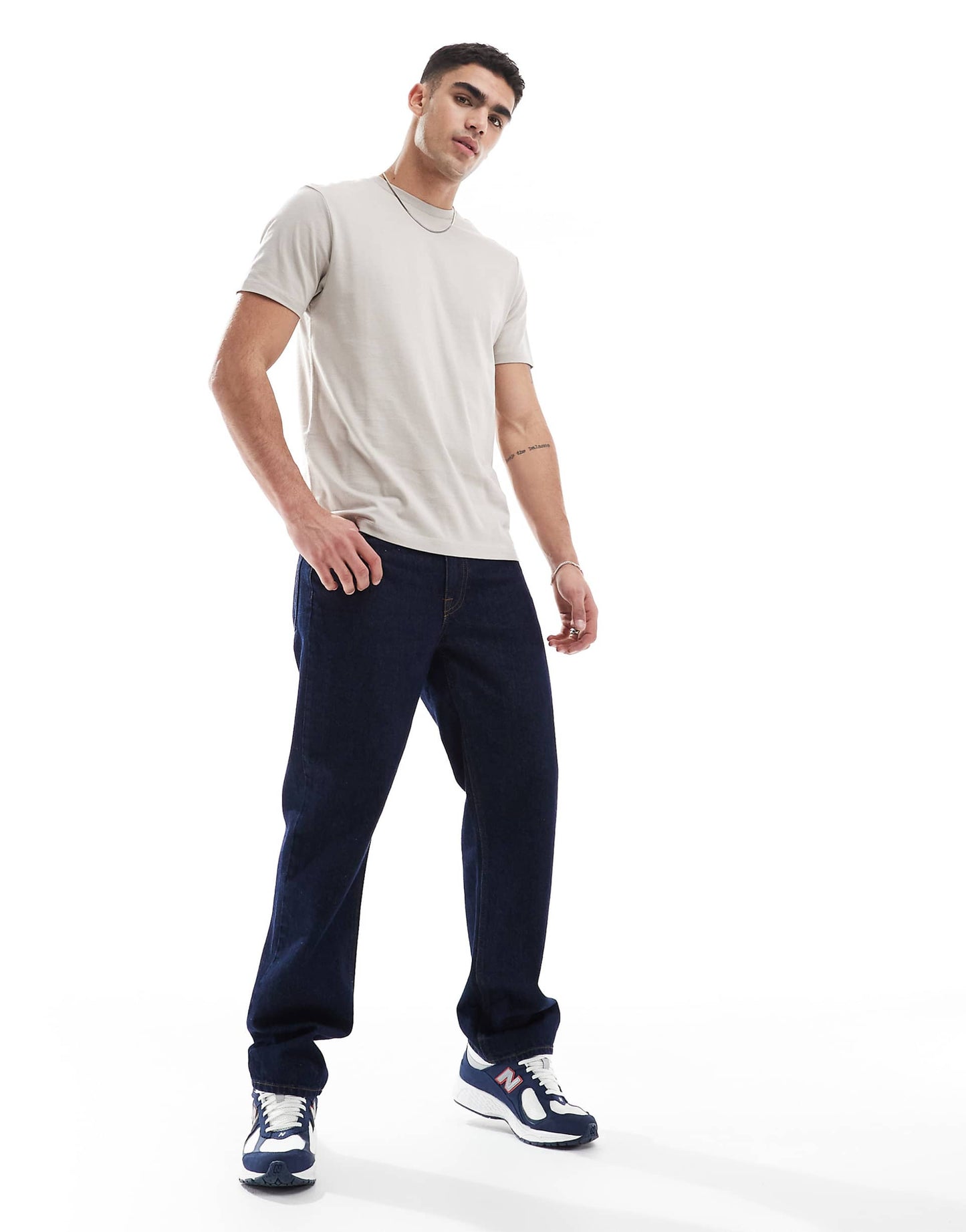 Essential Crew Neck T-Shirt