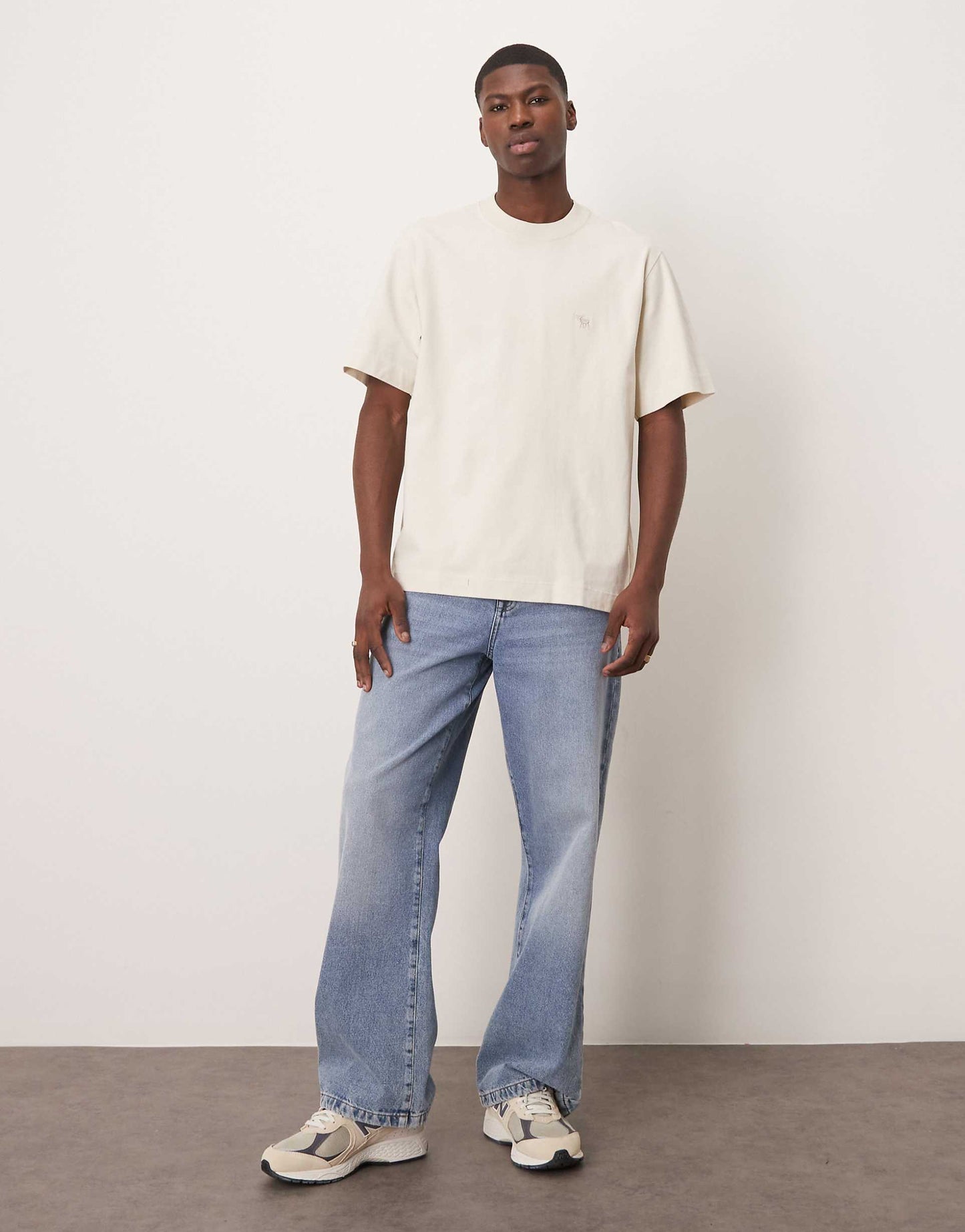 Premium Icon Logo Short Sleeve T-Shirt