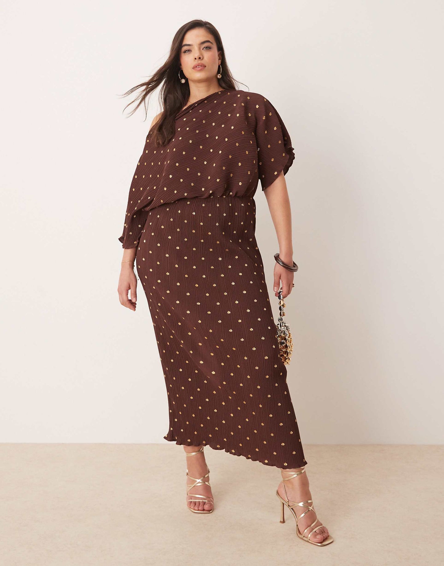 Plus Tilly Off Shoulder Plisse Maxi Dress