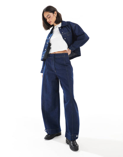 Barrel Leg Jean With Tab Detail