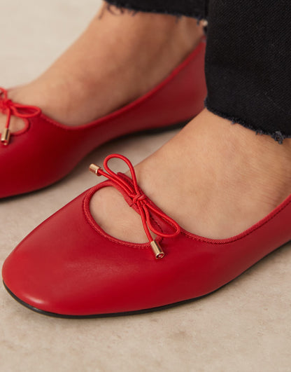 Key Hole Ballet Flat