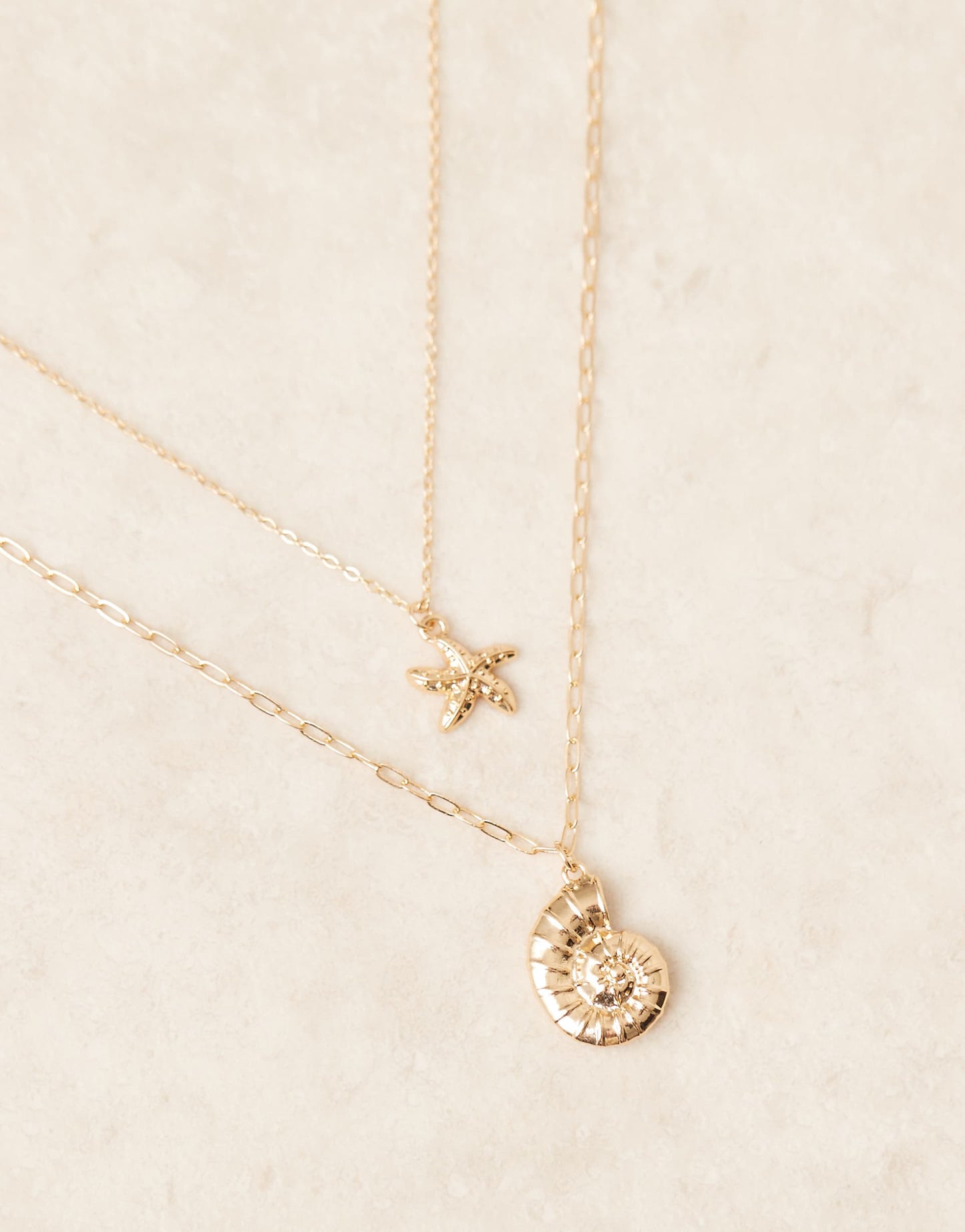 Multirow Shell And Starfish Pendant Necklaces